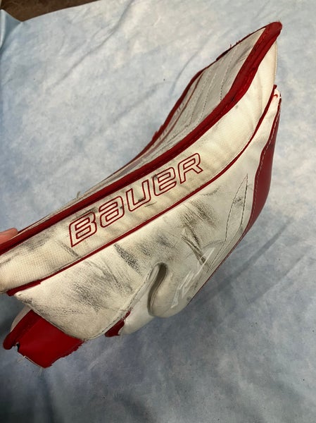 Red/White Bauer Reactor 2000 JR Glove & Blocker Set Reg(Used)