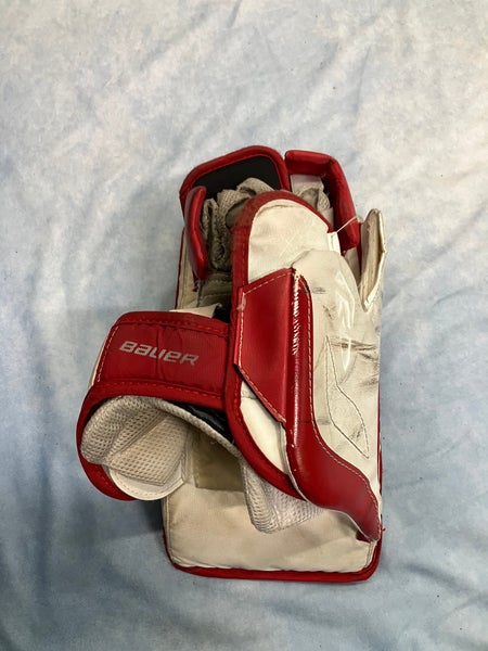 Red/White Bauer Reactor 2000 JR Glove & Blocker Set Reg(Used)