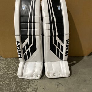 Vaughn Velocity VE8 Pro Goalie Leg Pads |  Senior 35"