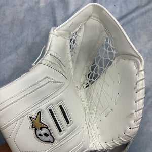 White Senior Brian's Optik X3 Goalie Glove Regular (Like New)