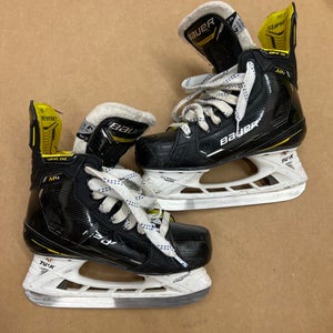 Bauer Supreme M4 Hockey Skates | Size 4.5 Fit 3
