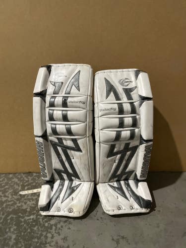 Vaughn Velocity 7200 Goalie Leg Pads | Junior 30"