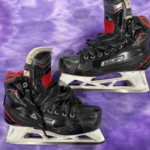 Senior Bauer 1x Hockey Goalie Skates Regular Width 8 (Used)