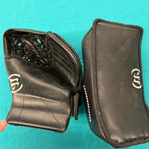Black Youth Warrior Ritual G4 Goalie Gloves & Blockers Regular (Used)