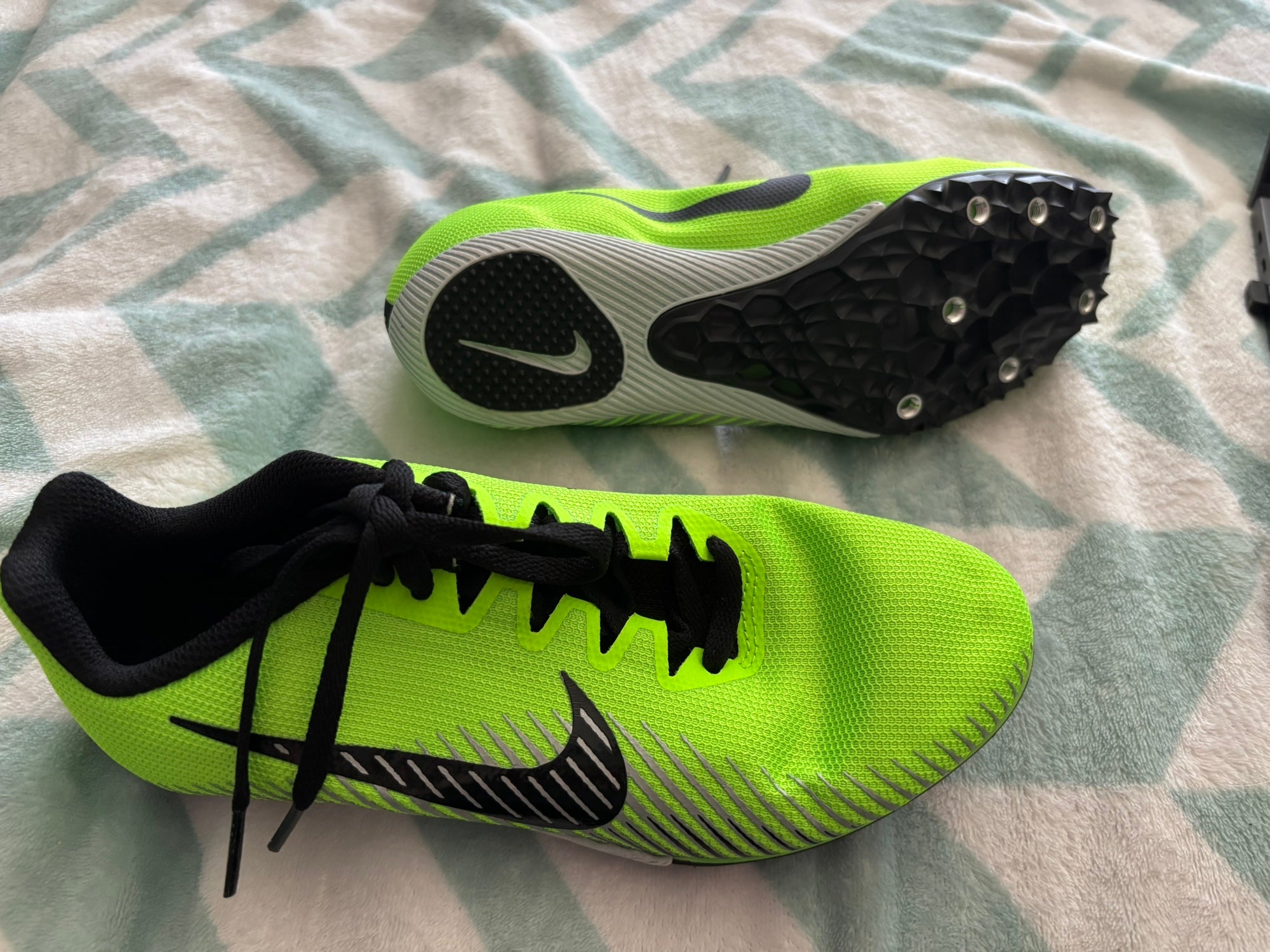 nike racing multi use spikes