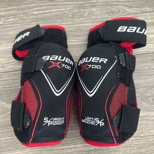Small Junior Bauer Vapor X700 Elbow Pads (Used)