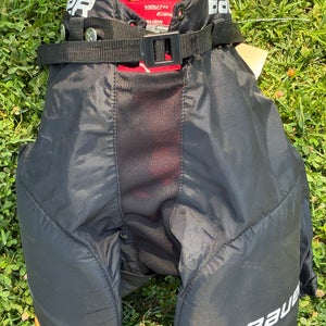 Black Youth Medium Bauer Lil Sport Hockey Pants (Used)