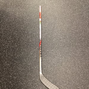 Bauer (Used) Nexus Tracer Left Hand Senior 77 Flex P28 Hockey Stick