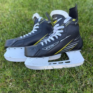CCM Tacks 1092 Hockey Skates Regular Width 6 (Used)