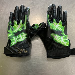 (Used) XL Green Gloves