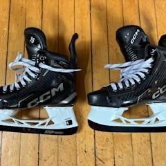 2024 CCM Tacks XF Pro Hockey Skates Regular Width Pro Stock Size 5.5 (New)