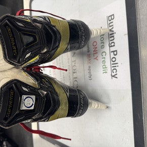 Bauer (Used) Intermediate Junior Size 2.5 Hockey Skates