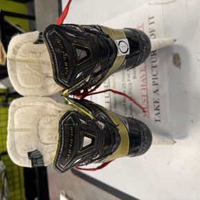 Bauer (Used) Intermediate Junior Size 1 Hockey Skates