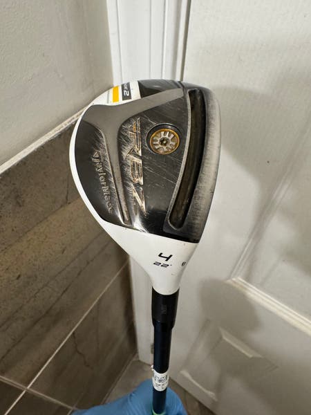 Taylormade RBZ Stage 2 Hybrid 4* 22* Regular Flex Right Handed  display picture 1