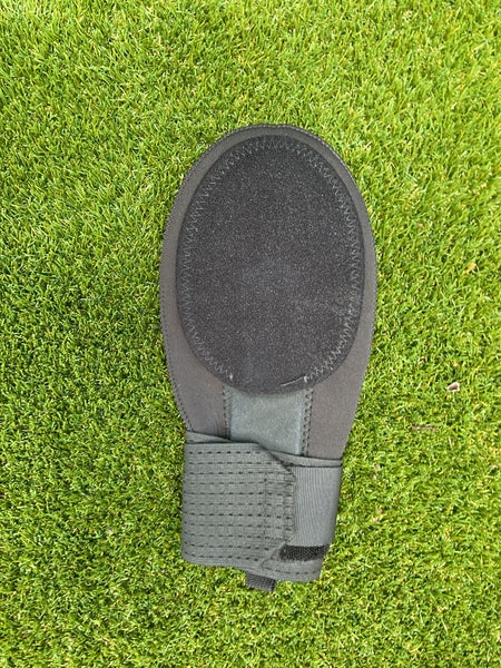 Black Sliding mitt