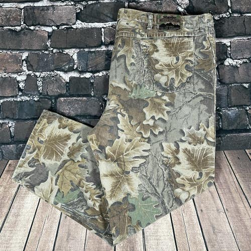 Vintage Wrangler Rugged Wear Jeans Mens 44x28 Advantage Leaf Camo Hunting Pants