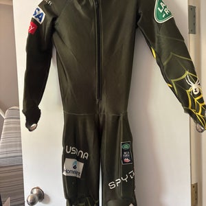 Women's Medium Spyder Ski Suit (Used)