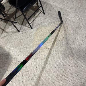 Senior CCM Jetspeed ft8 pro Left Hand Hockey Stick P28  (New)