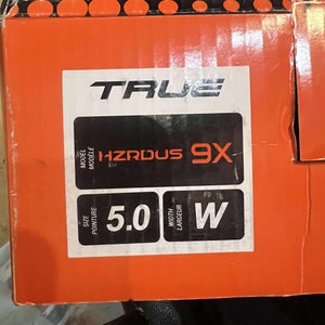 True HZRDUS 9X Hockey Skates