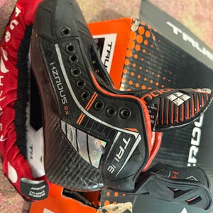 True HZRDUS 9X Hockey Skates Size 3 (Used)