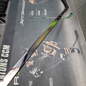 P92 | 77 Flex NEW! Senior Bauer Vapor Hyperlite 2 Left Hand Hockey Stick P92 (New)