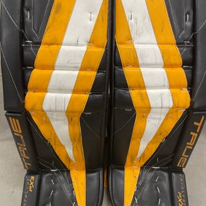 32" True Catalyst PX3 Pro Goalie Leg Pads (Used)
