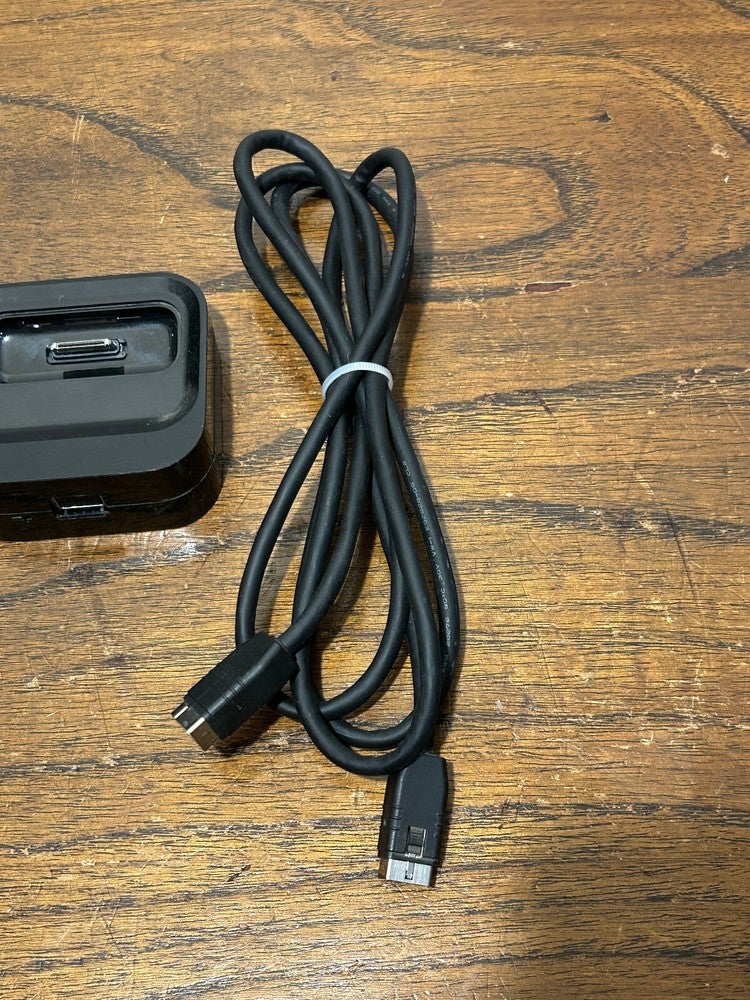 Yamaha YDS-12 Universal Audio Dock For Apple iPod and iPhone