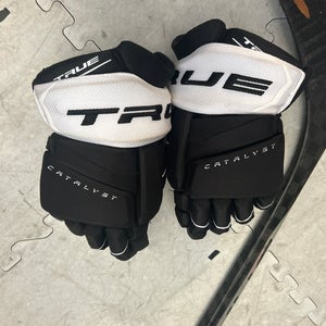 True Catalyst M16 Gloves 12"