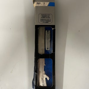 Brand New Bauer Fly-X 263mm Steel