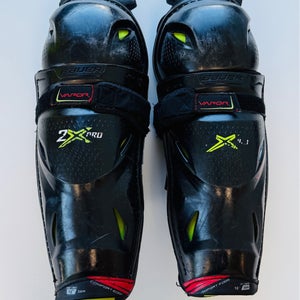 Used Intermediate Bauer Vapor 2X Pro 13" Shin Pads