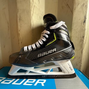 Bauer Pro Hockey Goalie Skates  6.5 (New)