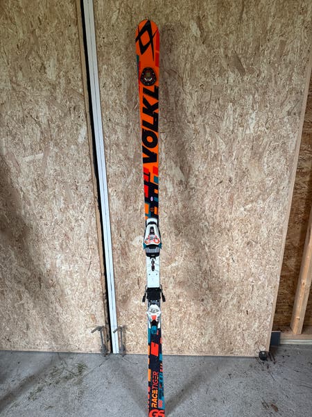 FIS Volkl 188 cm Racing Racetiger GS Skis With Bindings Max