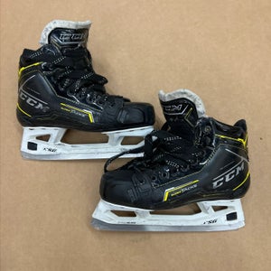 Intermediate CCM Super Tacks 9380 Hockey Goalie Skates | Size 5