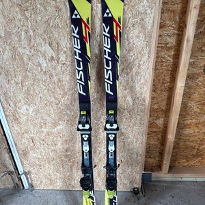 Fischer 158 cm Racing RC4 World Cup SL Skis With Bindings Max Din 17 (Used)