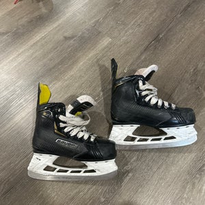 Bauer Supreme 27 Hockey Skates Regular Width 13 (Used)