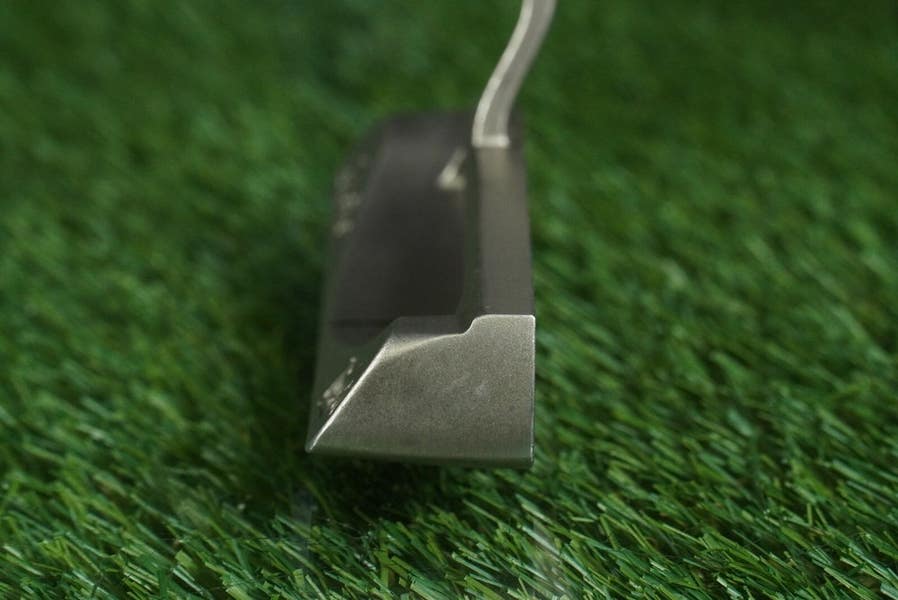 PING KARSTEN ZING 2i ISOPUR 2 BLADE PUTTER 35 STEEL SHAFT RH BLACK