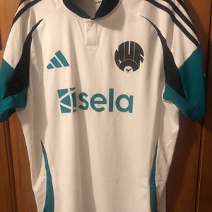 Adidas Newcastle Jersey Men’s XL $100 Retail New!