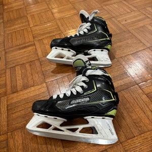 2023 Bauer GSX Hockey Goalie Skates Extra Wide Width Size 4 (Used)