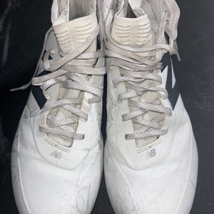 White New Balance Lacrosse Cleats Fantomfit Size 13 (Used)