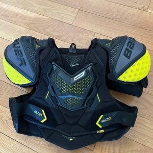 Bauer Mach Ultra Sonic Chest Protector
