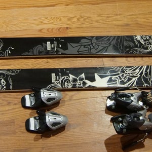 Unisex Roxy 166 cm Park Jib Skis Max Din 10 (New)