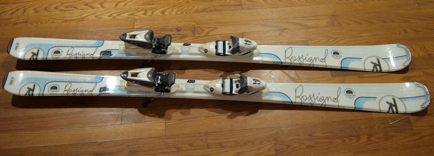 Women's All Mountain 152 cm Rossignol Attraxion Skis With Bindings (Used)