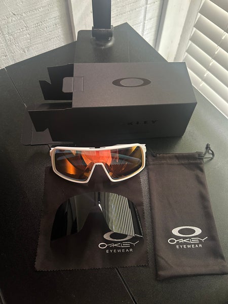 Brand New Oakley Sutro Glasses