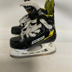 Bauer (Used) Junior Size 1 Hockey Skates