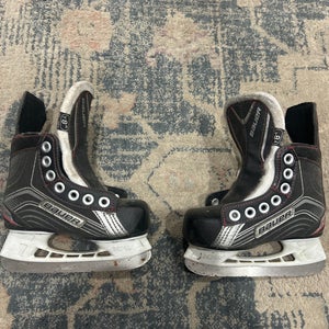 Bauer Vapor X200 Hockey Skates Regular Width 8 (Used)