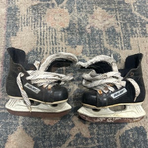 Bauer Supreme Hockey Skates 8 (Used)