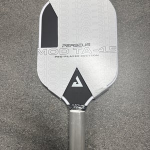 White JOOLA Perseus Pickleball Paddle (New)