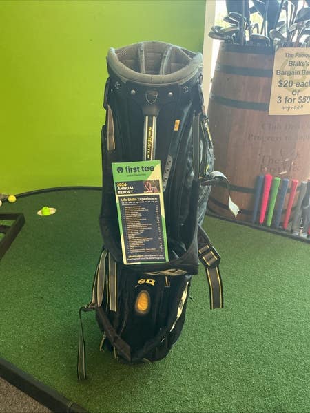 NIKE GOLFサスクワッチスタンドタイプ・バッグ値下げ中 Nike Sasquatch Stand Bag 14-way Dividers W/ No Rain Cover