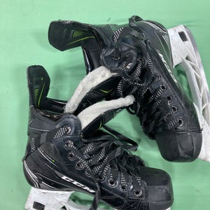 CCM RibCor 76K Hockey Skates | Junior 1.5