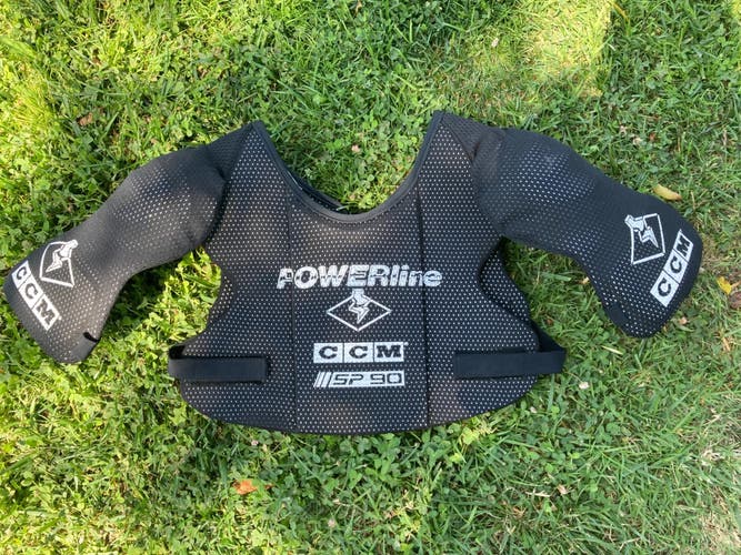 Medium Senior CCM Powerline Shoulder Pads (Used)